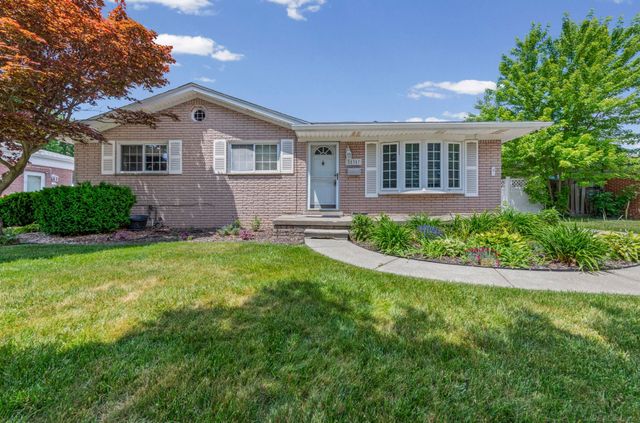 28357 Suburban Drive, Warren, MI 48088