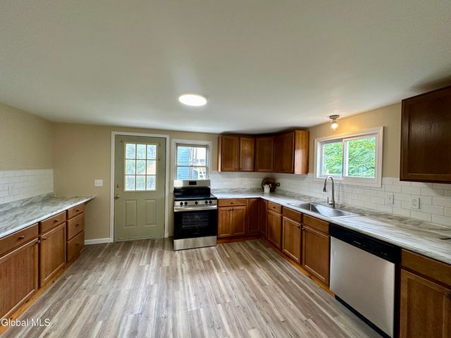 23 King Street, Warrensburg, NY 12885