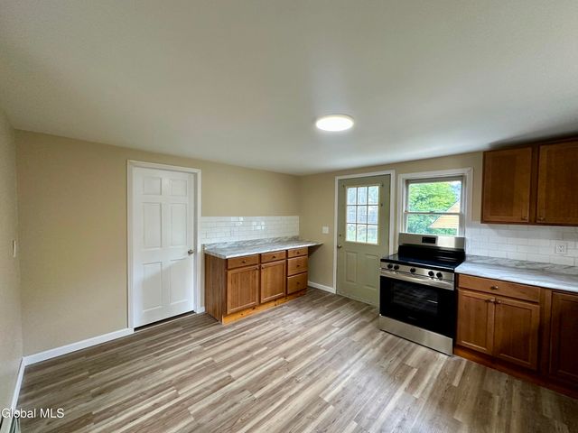 23 King Street, Warrensburg, NY 12885