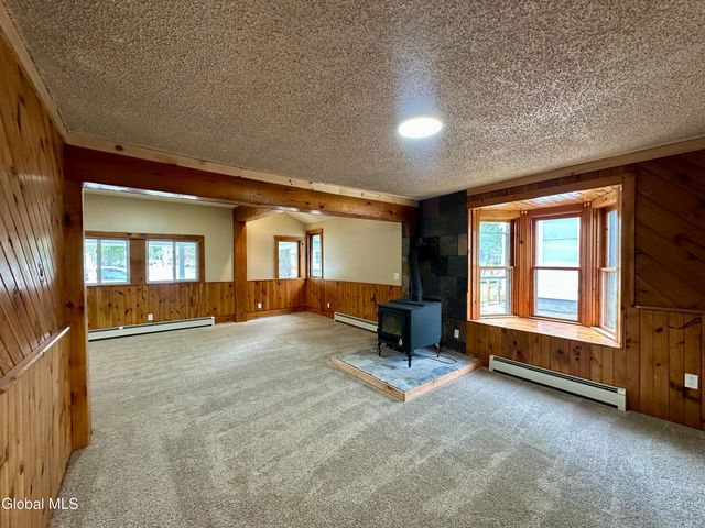 23 King Street, Warrensburg, NY 12885