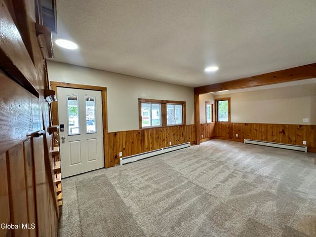 23 King Street, Warrensburg, NY 12885