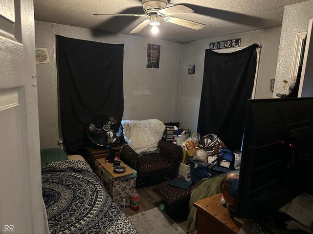 1462 S Illinois Street, Indianapolis, IN 46225