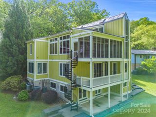 78 Assembly Drive, Flat Rock, NC 28731