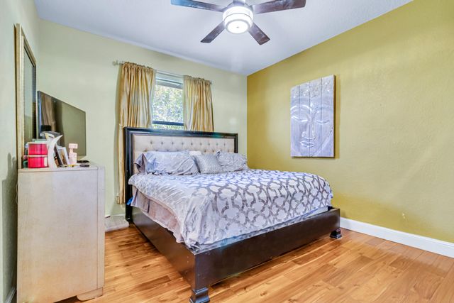 3546 Collonade Drive, Wellington, FL 33449