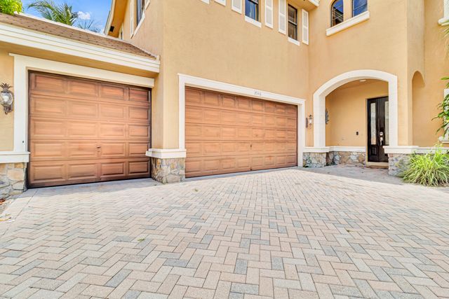 3546 Collonade Drive, Wellington, FL 33449