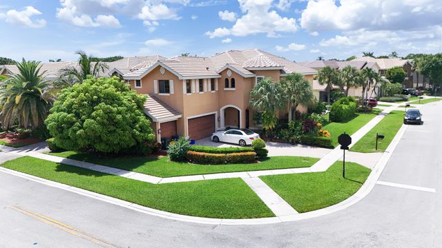 3546 Collonade Drive, Wellington, FL 33449