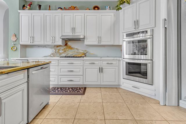 3546 Collonade Drive, Wellington, FL 33449