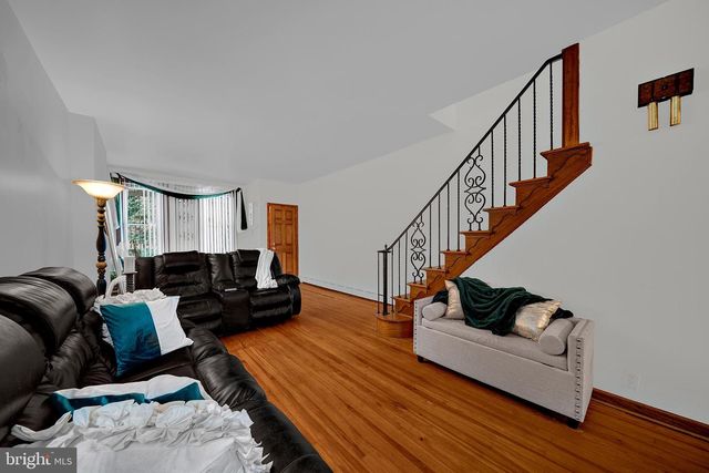 29 KENT ST, Trenton, NJ 08611