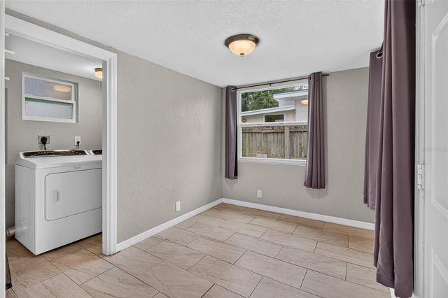 4529 73RD STREET N, St Petersburg, FL 33709