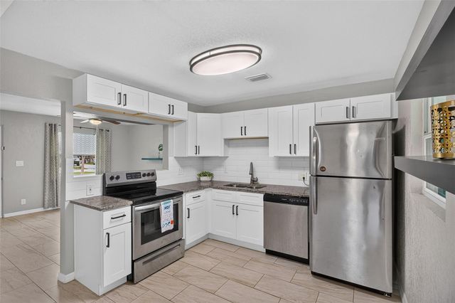 4529 73RD STREET N, St Petersburg, FL 33709