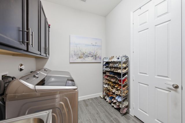 1011 Sweetgrass Street, Loxahatchee, FL 33470