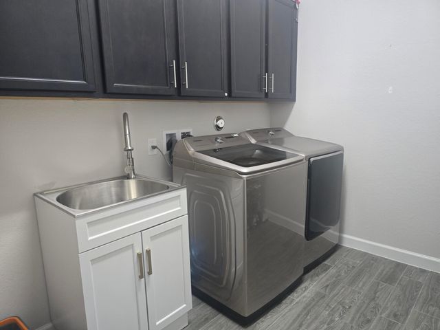 1011 Sweetgrass Street, Loxahatchee, FL 33470