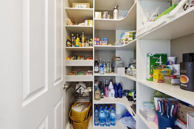 1011 Sweetgrass Street, Loxahatchee, FL 33470