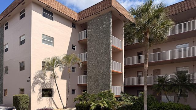 2420 SW 81st Avenue 201, Davie, FL 33324