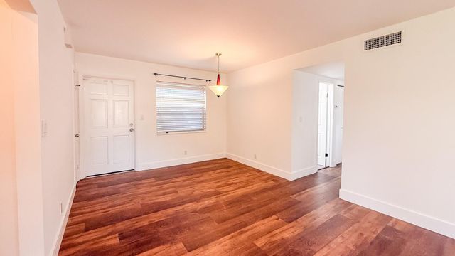 2420 SW 81st Avenue 201, Davie, FL 33324