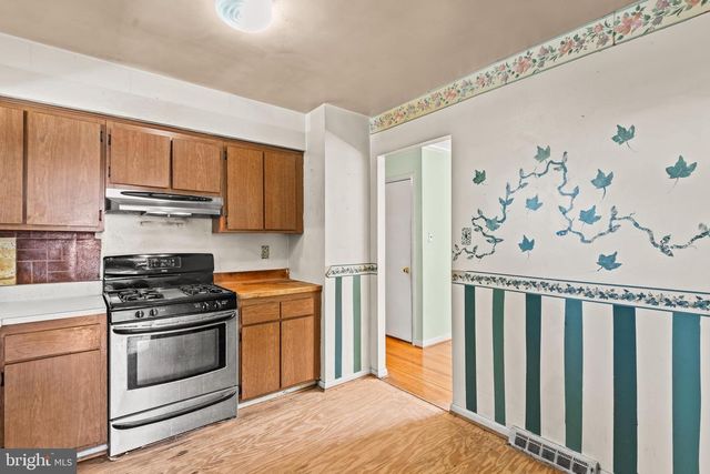 10504 MULLIKIN DR, Clinton, MD 20735