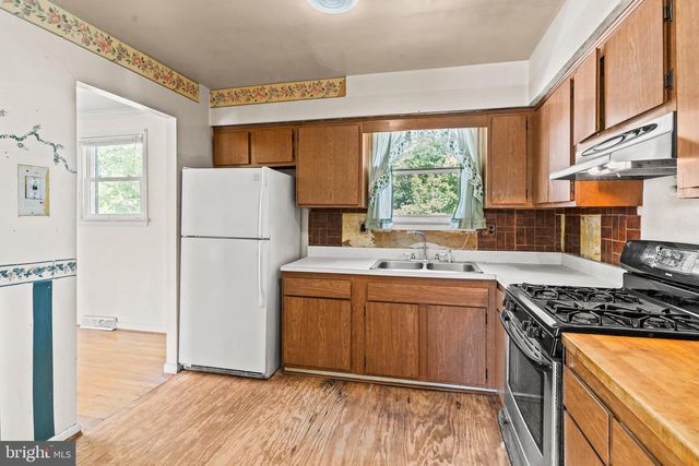 10504 MULLIKIN DR, Clinton, MD 20735