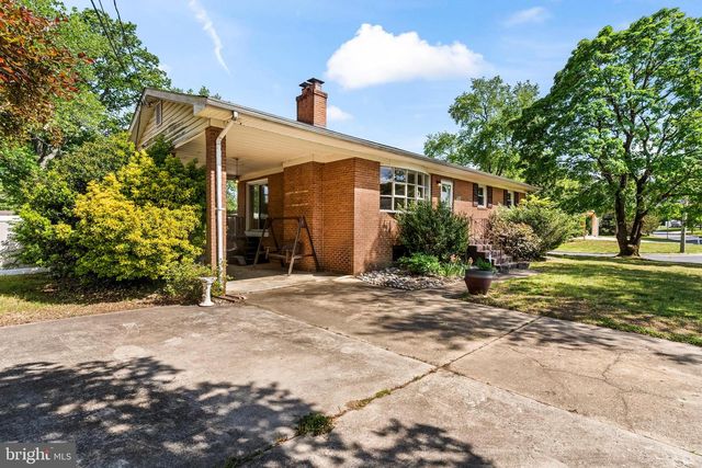 10504 MULLIKIN DR, Clinton, MD 20735