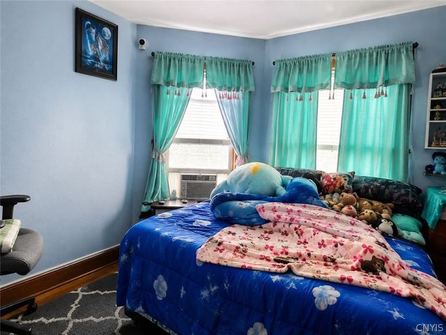 2 Gaylord Street 4, Auburn, NY 13021