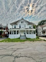 2 Gaylord Street 4, Auburn, NY 13021