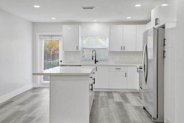 904 NW 51ST Street, Deerfield Beach, FL 33064