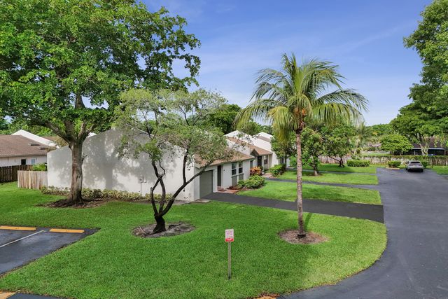 904 NW 51ST Street, Deerfield Beach, FL 33064