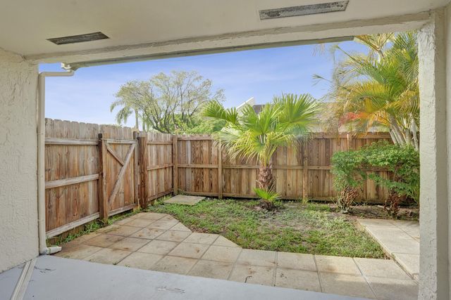904 NW 51ST Street, Deerfield Beach, FL 33064