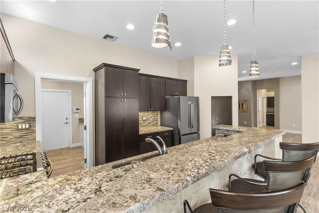 10301 Bent Brook Place, Las Vegas, NV 89134