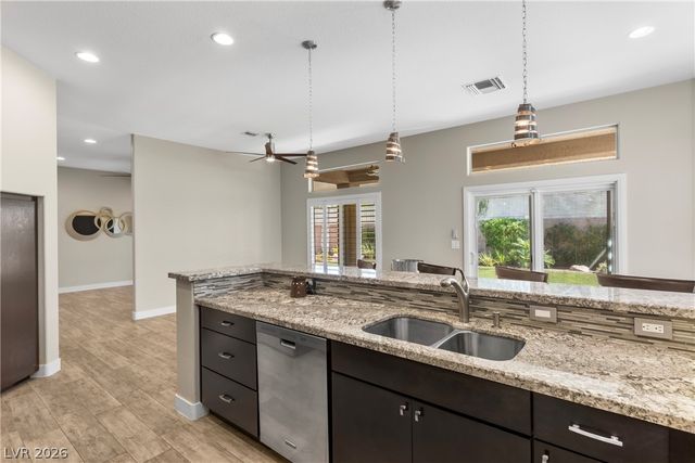10301 Bent Brook Place, Las Vegas, NV 89134