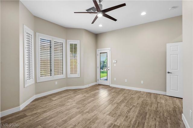 10301 Bent Brook Place, Las Vegas, NV 89134