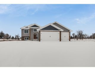 4781 261st Street, Wyoming, MN 55092