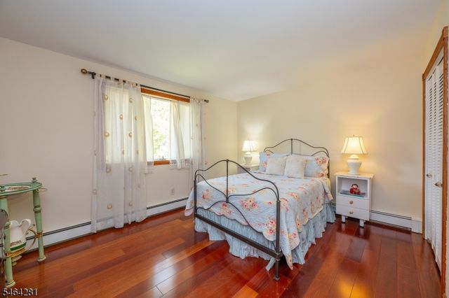 2 Glencove Rd, Parsippany-troy Hills Twp., NJ 07950