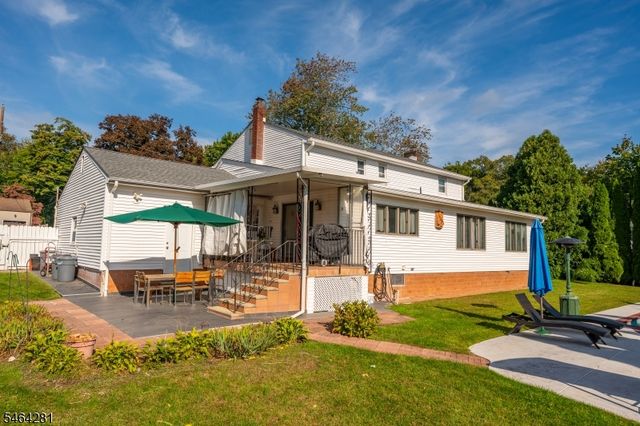 2 Glencove Rd, Parsippany-troy Hills Twp., NJ 07950