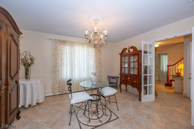 2 Glencove Rd, Parsippany-troy Hills Twp., NJ 07950
