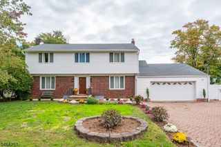 2 Glencove Rd, Parsippany-troy Hills Twp., NJ 07950