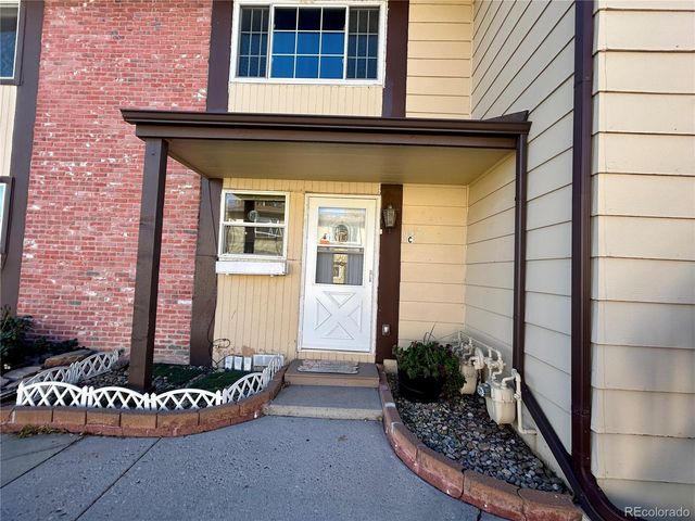 952 Coronado Parkway S C, Denver, CO 80229