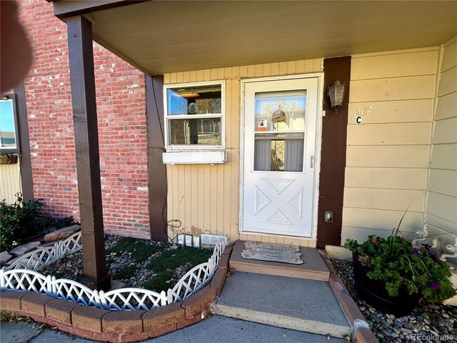 952 Coronado Parkway S C, Denver, CO 80229