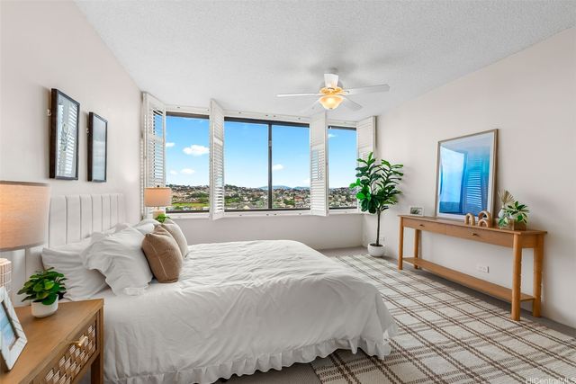 4340 Pahoa Avenue 19D, Honolulu, HI 96816