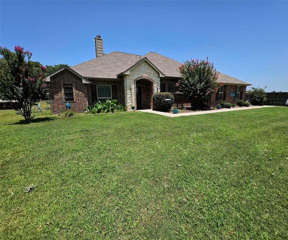 125 Brady Coleman Lane, Springtown, TX 76082