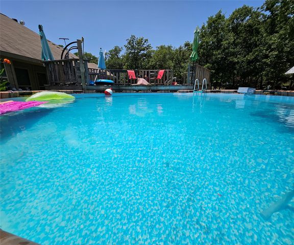 125 Brady Coleman Lane, Springtown, TX 76082
