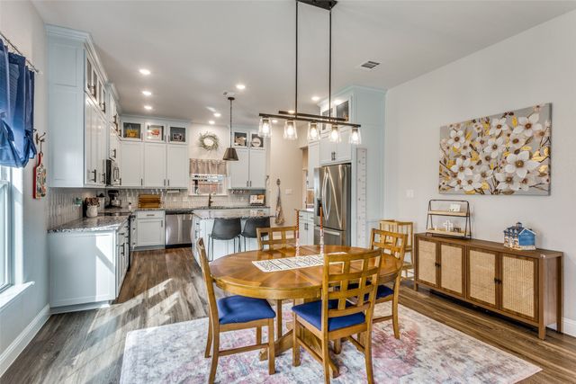 1584 Saylee Lane, Burleson, TX 76028