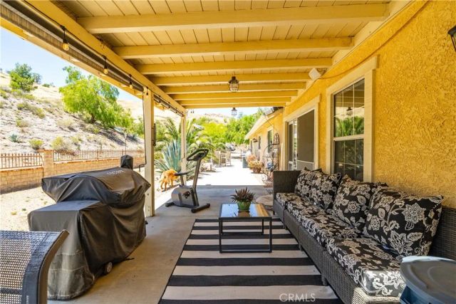 13602 Sego, Agua Dulce, CA 91390