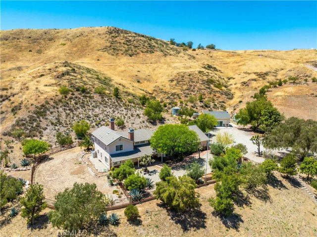 13602 Sego, Agua Dulce, CA 91390