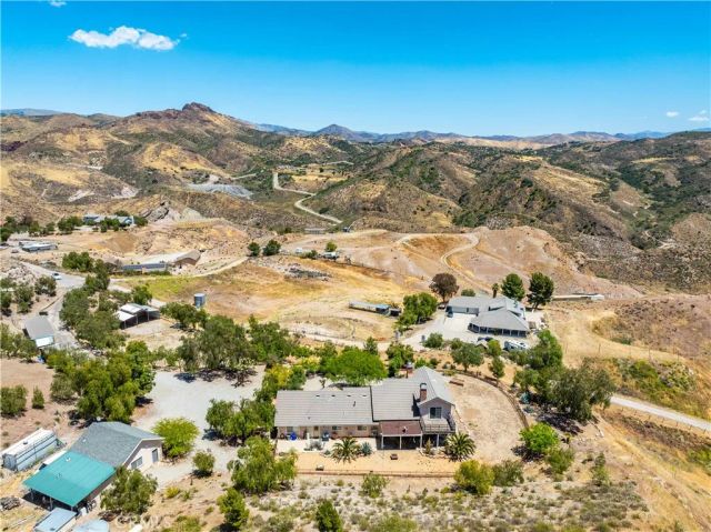 13602 Sego, Agua Dulce, CA 91390
