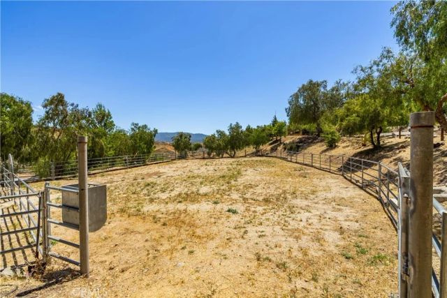 13602 Sego, Agua Dulce, CA 91390