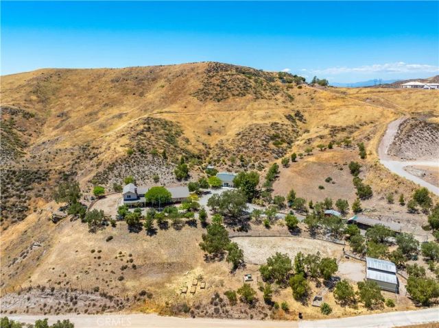 13602 Sego, Agua Dulce, CA 91390