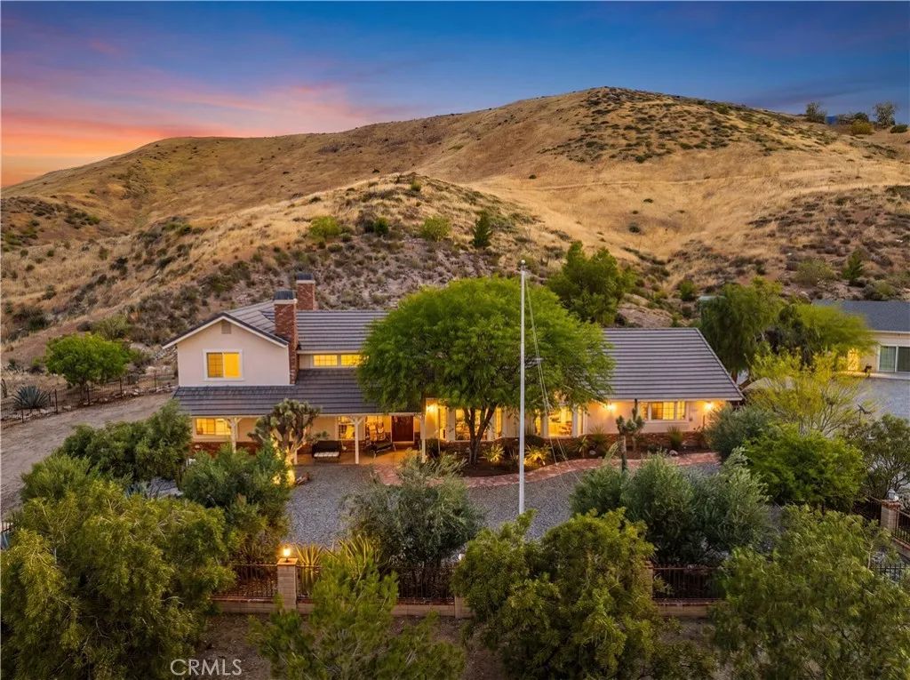 13602 Sego, Agua Dulce, CA 91390