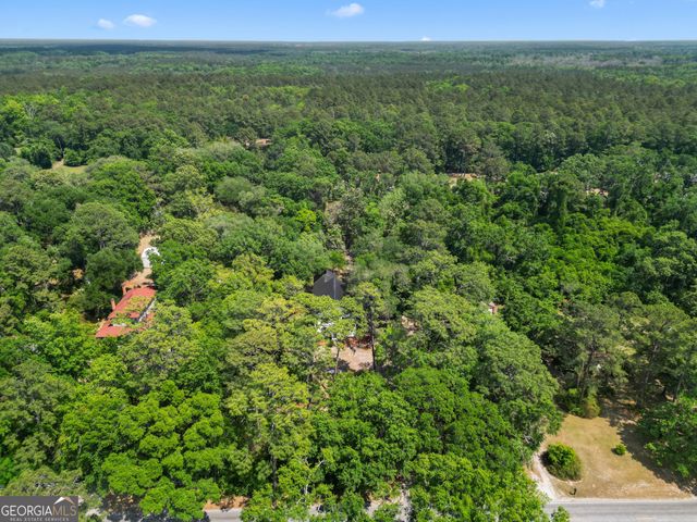 674 Dunlevie Road, Allenhurst, GA 31301
