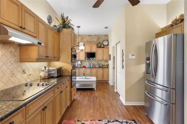 1627 LANCASHIRE DRIVE, Venice, FL 34293