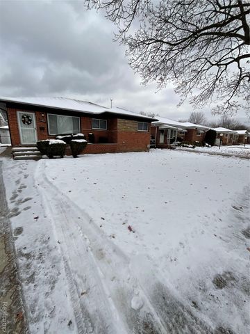 21650 Kipling Street, Oak Park, MI 48237